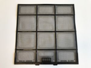 Filtre à air pour Panasonic CSE9/12 BKP et CKP