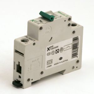 010B. Disjoncteur PLS6-C6