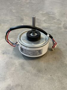 Moteur à courant continu sans carbone