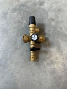 Raccord eau froide complet 9 bar